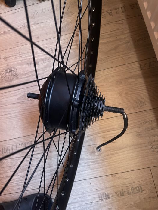 Капла за задна гума mxus 500w