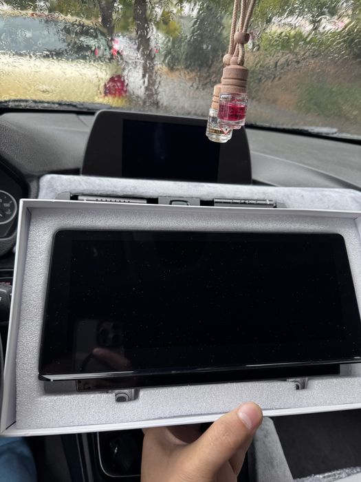 Navigatie Bmw seria 3,seria 4- F30,F31,F34 -Car Play / Android Auto