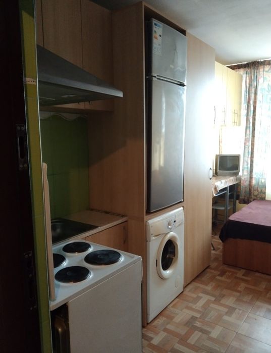 Particular închiriez mini garsoniera Gemenii-Astra