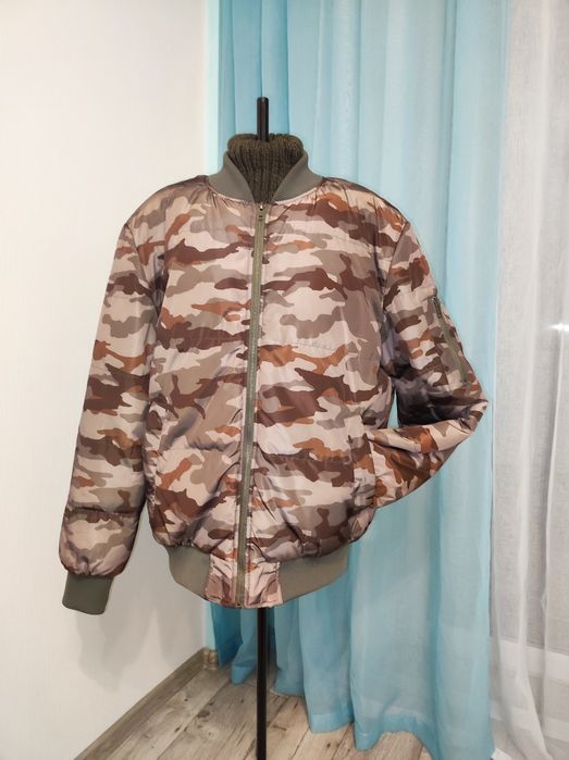 Бомбер утепленный мужской (зимняя куртка) 52-54 р.