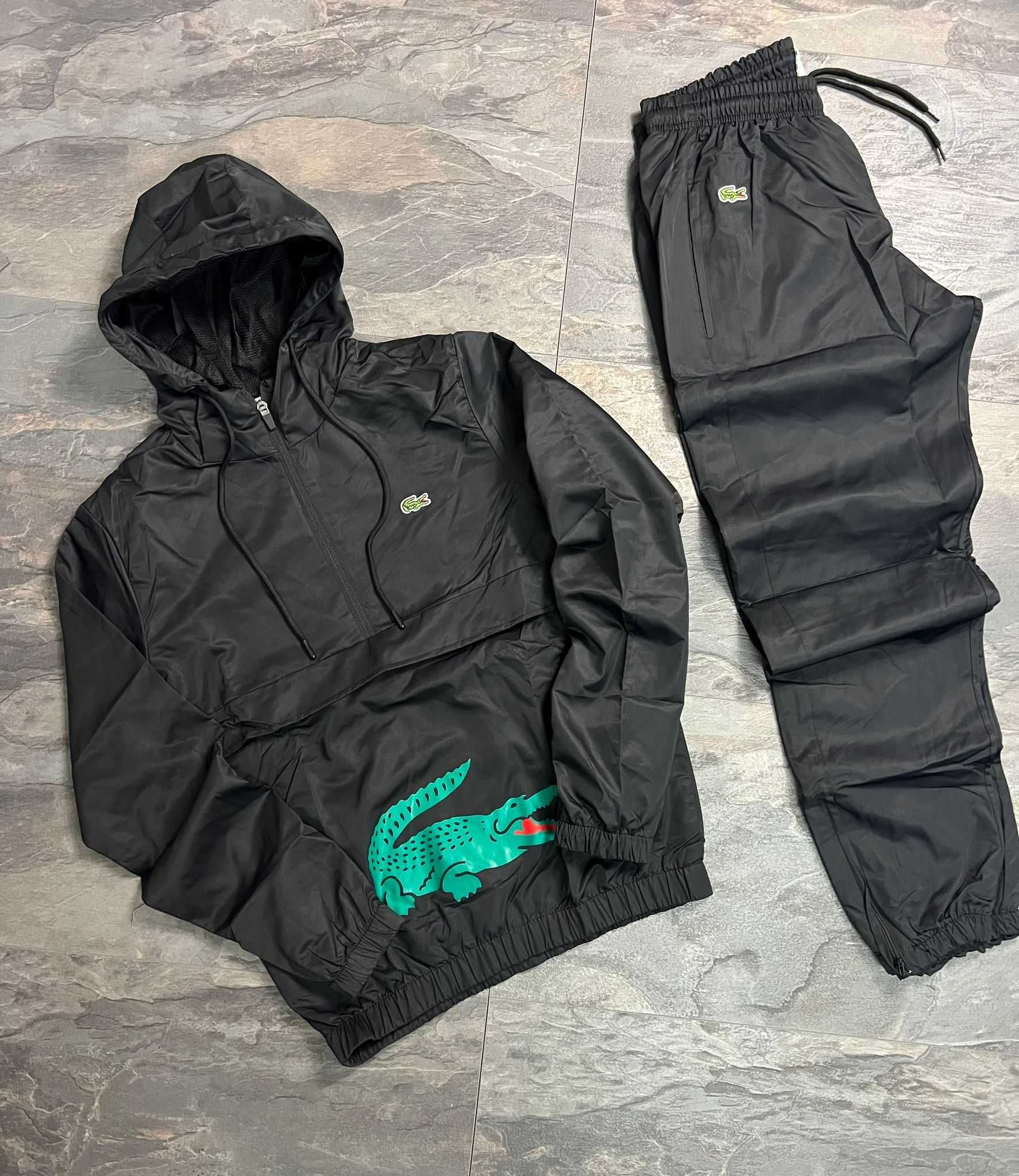 Мъжки Екипи Lacoste