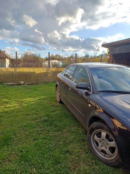 Audi A4 1.6 FSI, 102 cp, an 2002