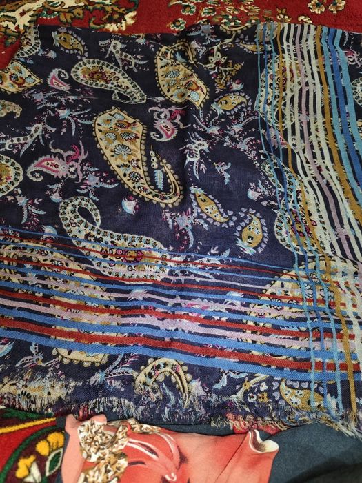 Продается платок