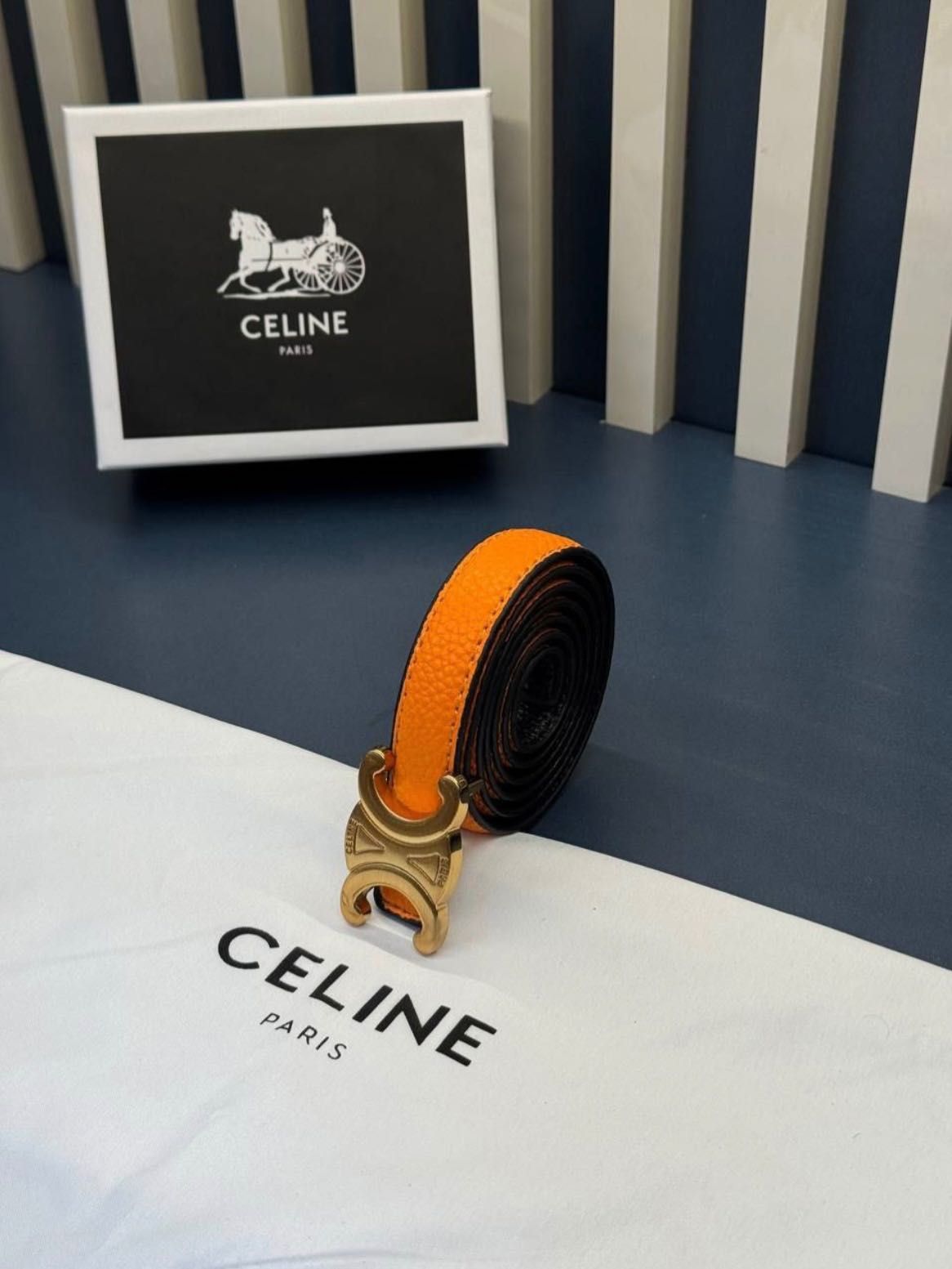 Колани Celine в оранжево, черно и тъмно синьо