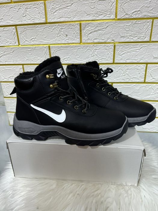 Ghete bărbați Nike