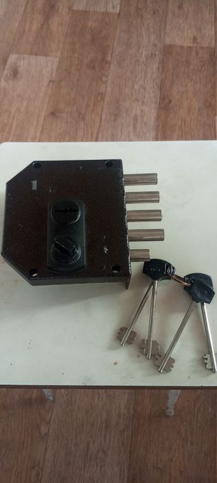 Продам замок, новый не дорого