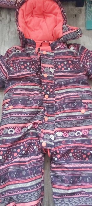 Vând combinezon de iarna Smiky