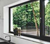 Montaj / Productie TAMPLARIE PVC, Tamplarie Aluminiu. Geamuri Usi.