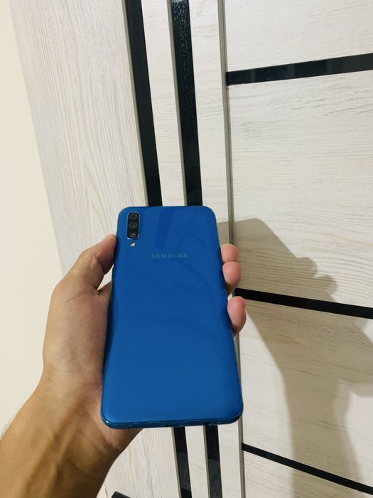 Galaxy A 50 sotiladi
