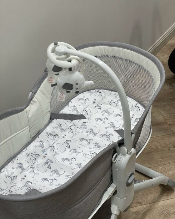 Продается кровать Multi-Functional Bassinet 6в 1 - идеальное состояние