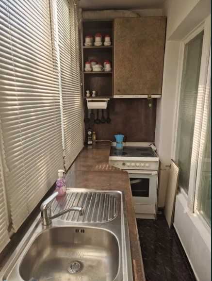 Продава се Тристаен апартамент в Пловдив, Изгрев - 64 кв.м за 1204 €/кв.м - Снимка #3