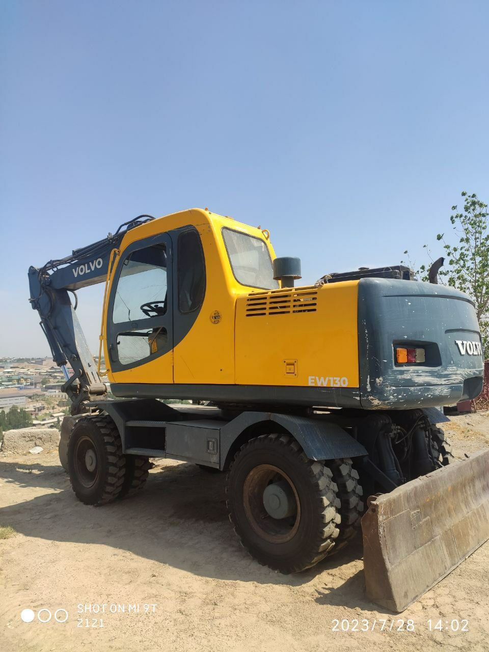 Volvo eskavator sotiladi