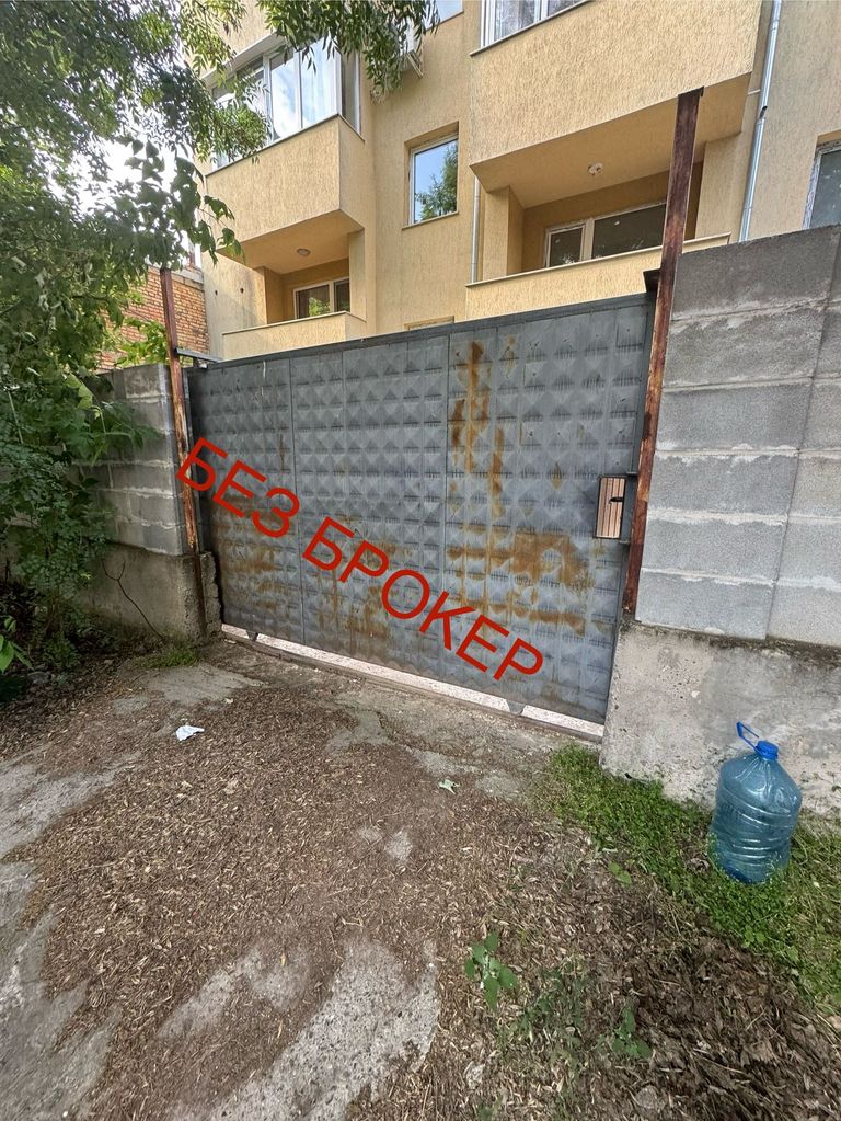 Продава се Гараж / Паркомясто в Плевен, Широк център - 25 кв.м за 2000 €/кв.м - Снимка #3