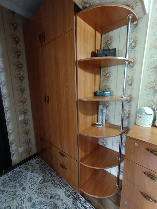 Полки продам. Срочно