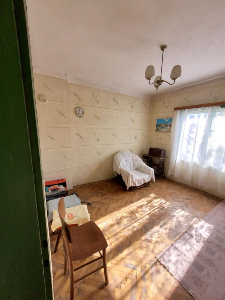 Къща в село Яна, София