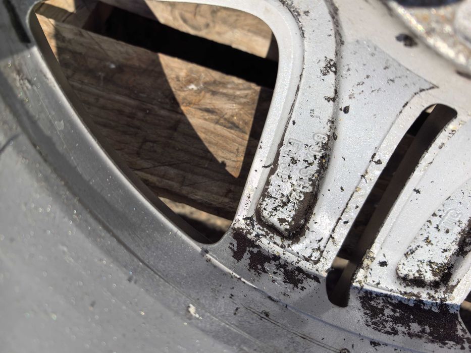 15 цола 5 х 100 мм Фолксваген / Шкода / Сеат / АУДИ - 6 Инча / ЕТ 38