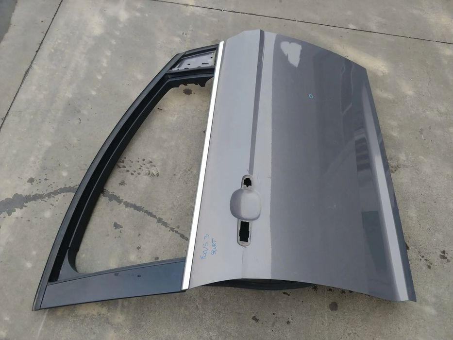 usa portiera dreapta fata  ford focus 3 scurt