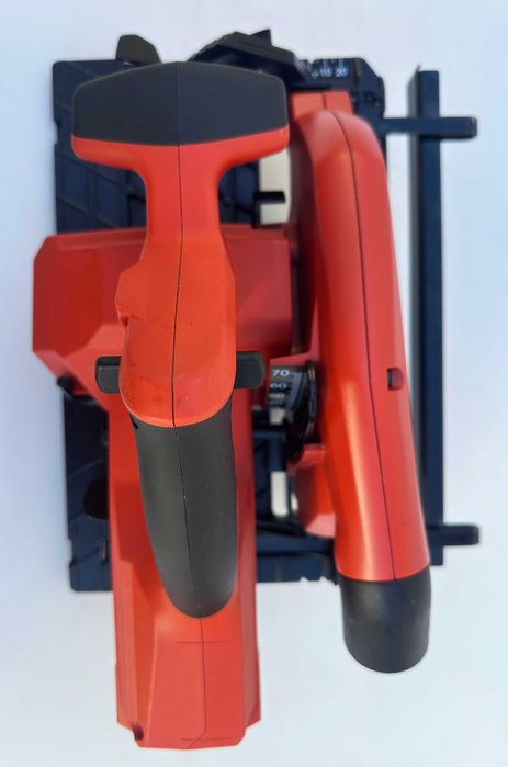 Hilti SC 30WR-22 Nuron - Безчетков ръчен циркуляр неразличим от нов!