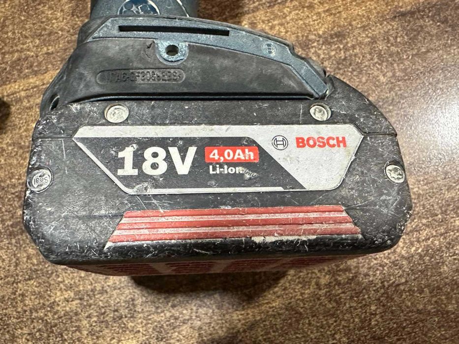 Винтоверт за гипсокъртон Bosch GSR 18 V-EC TE с батерия и зарядно