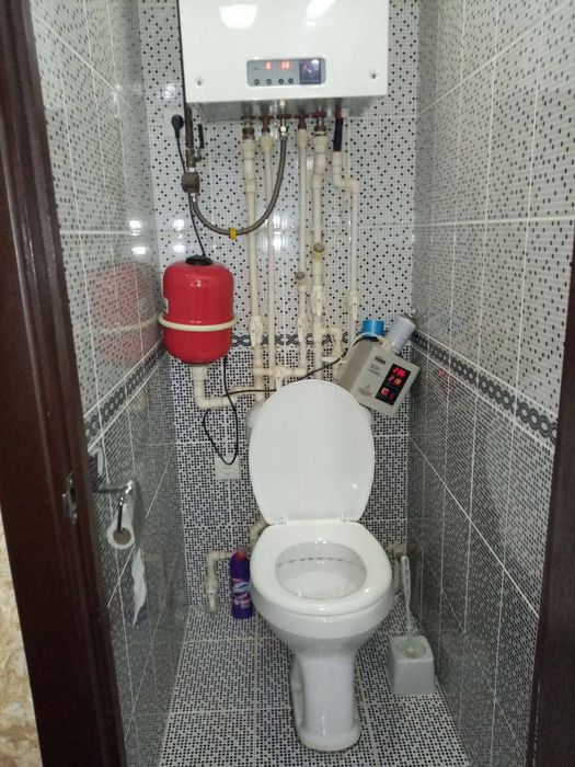 Продаётся 2/1/2 Карасу-6