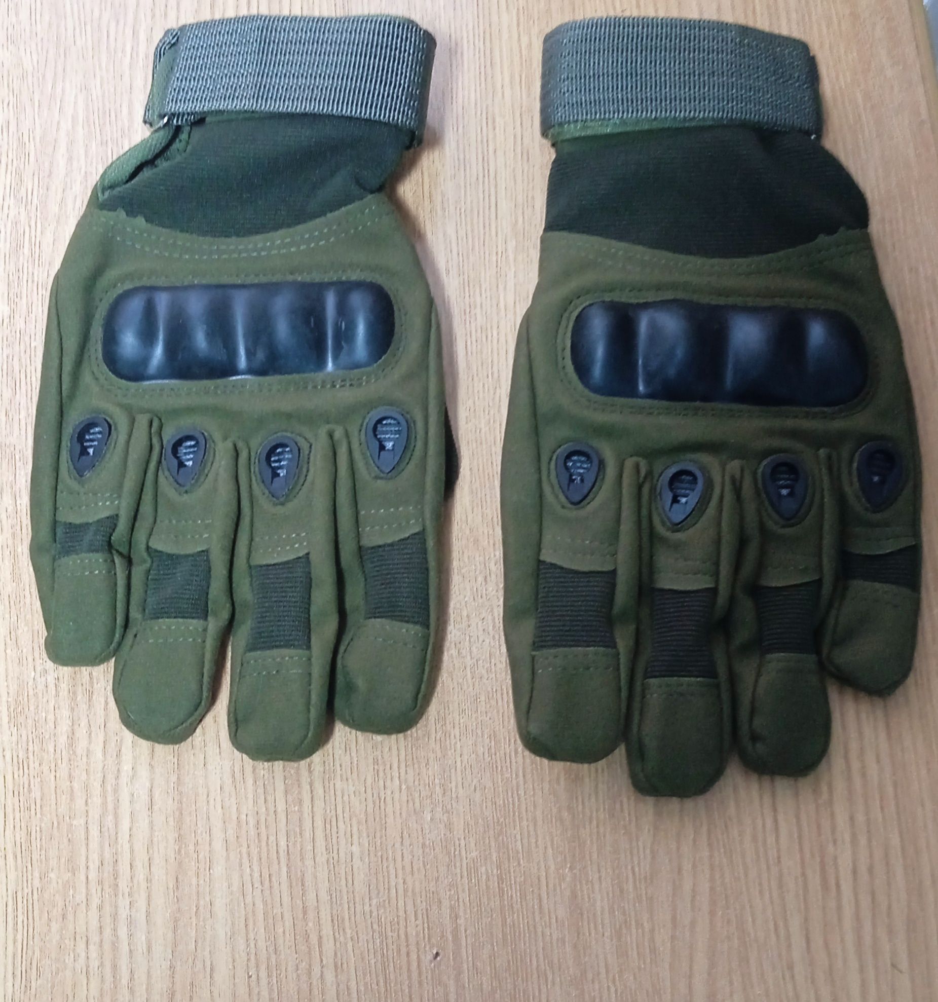 Vând echipament Airsoft