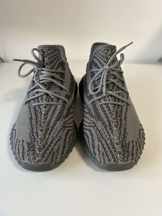 Yeezy 350 v2 beluga