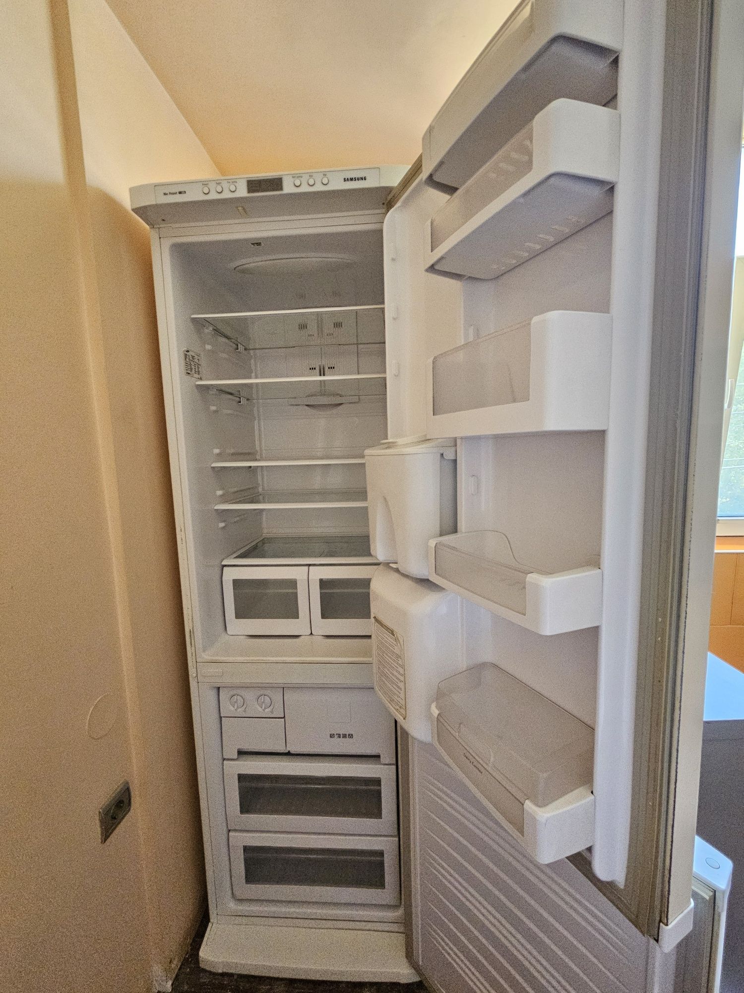 Хладилник Samsung