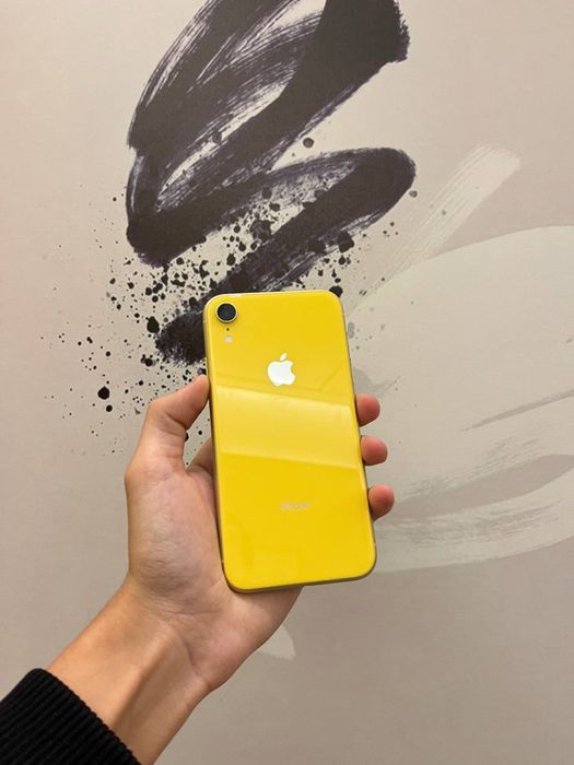 Продам срочно iPhone XR 128GB