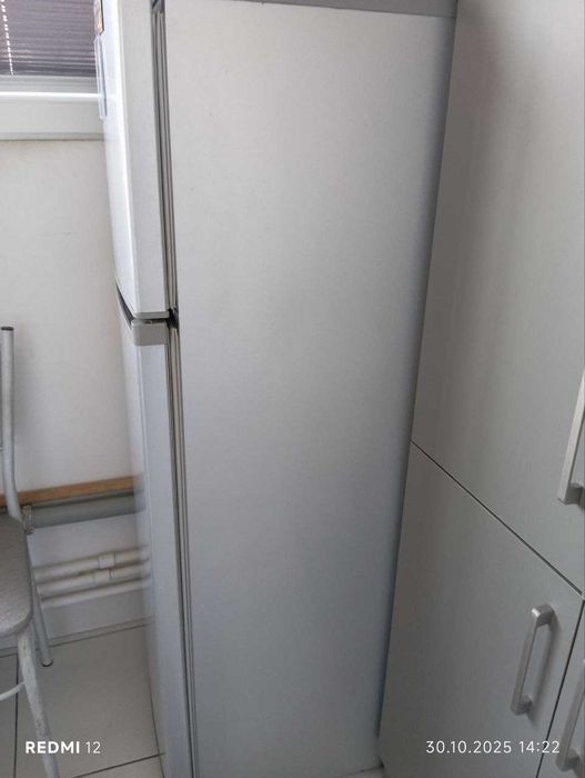 Артель холодильник сотилади