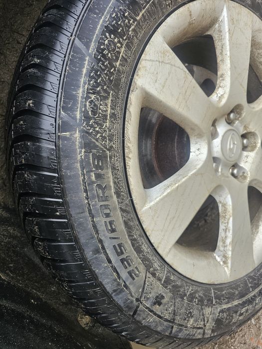Set 4 roti cu anvelope m+s Hyundai santafe  235/60 R18