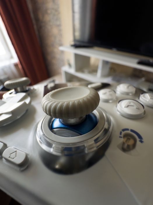 Геймпад Flydigi Apex 4