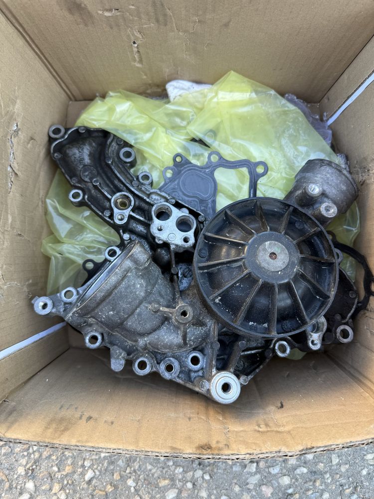водна помпа за мерцедес s500 w222