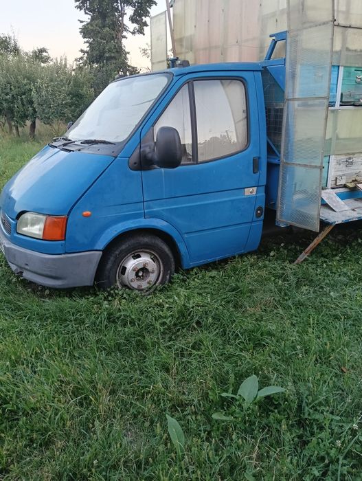 Vand Ford Transit autoutilitara axa dubla