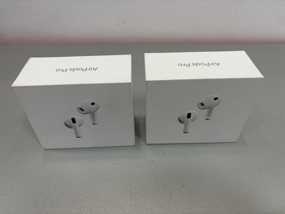 Apple AirPods Pro 3, Generatia 3, noi la cutie