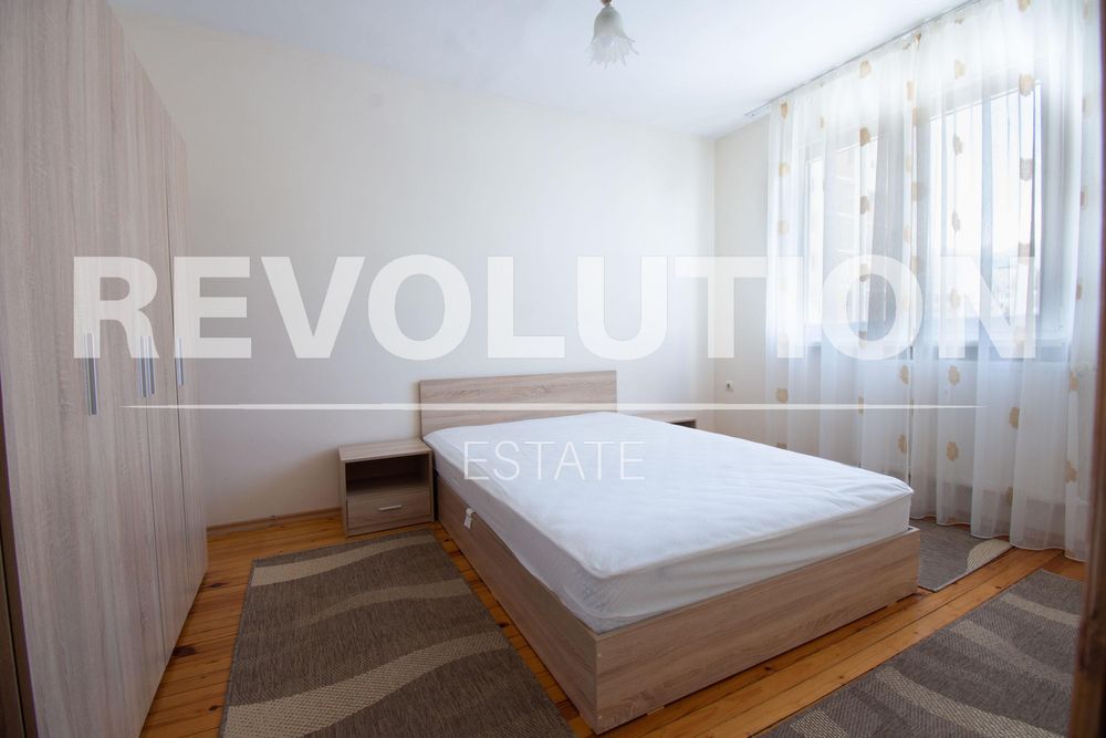 Дава се под наем Тристаен апартамент в София, Младост 4 - 105 кв.м за 650 € - Снимка #8