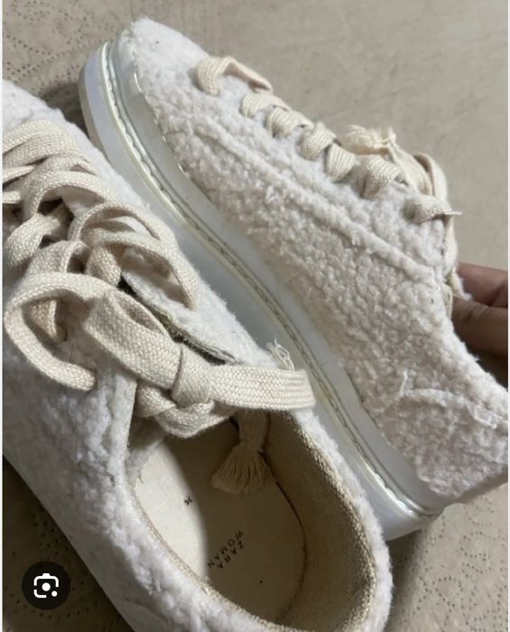 ZARA кроссовки - тедди женские