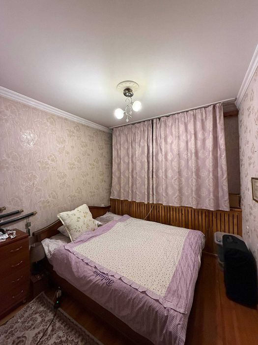 Юнусабад   4-хона. 1-этаж/4. Срочно.