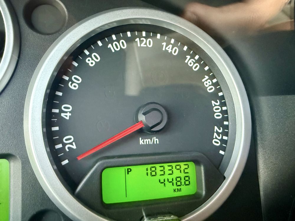 Прадаётся Range Rover Sport 2008 г.в. — в идеальном состояани