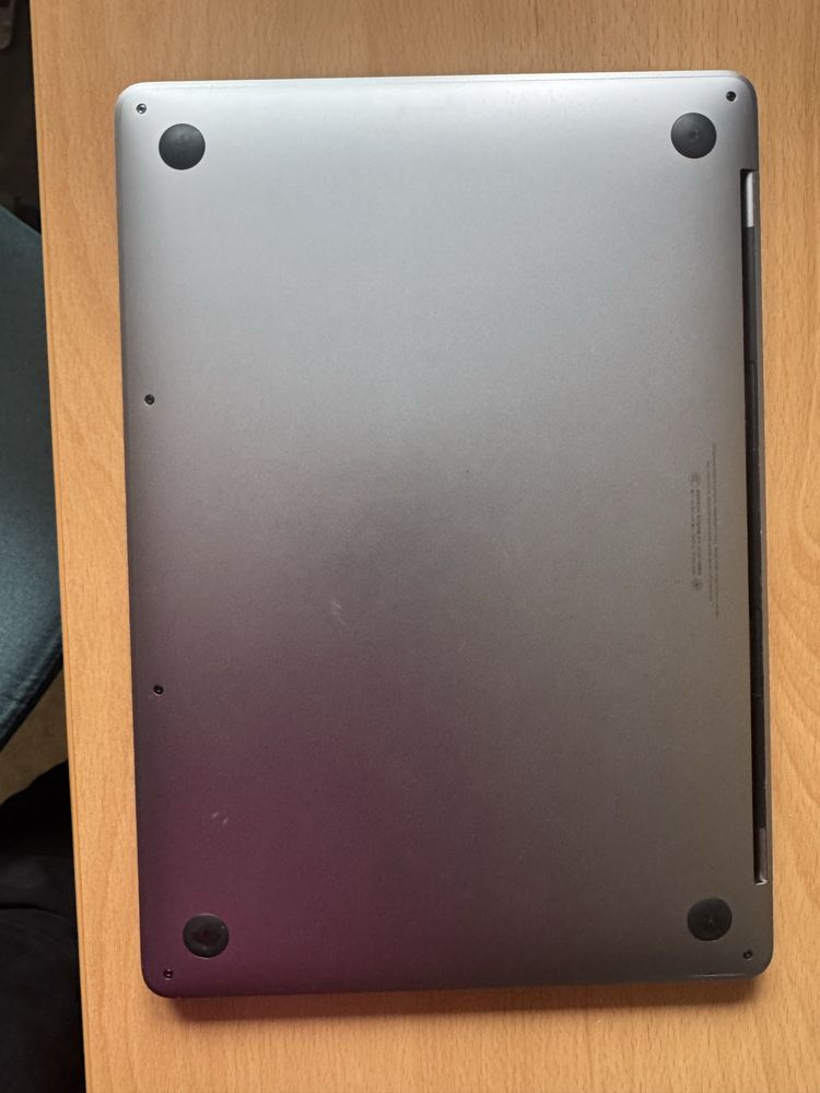 Apple Macbook Pro 13 A2159 2019 i5 16/256 за части