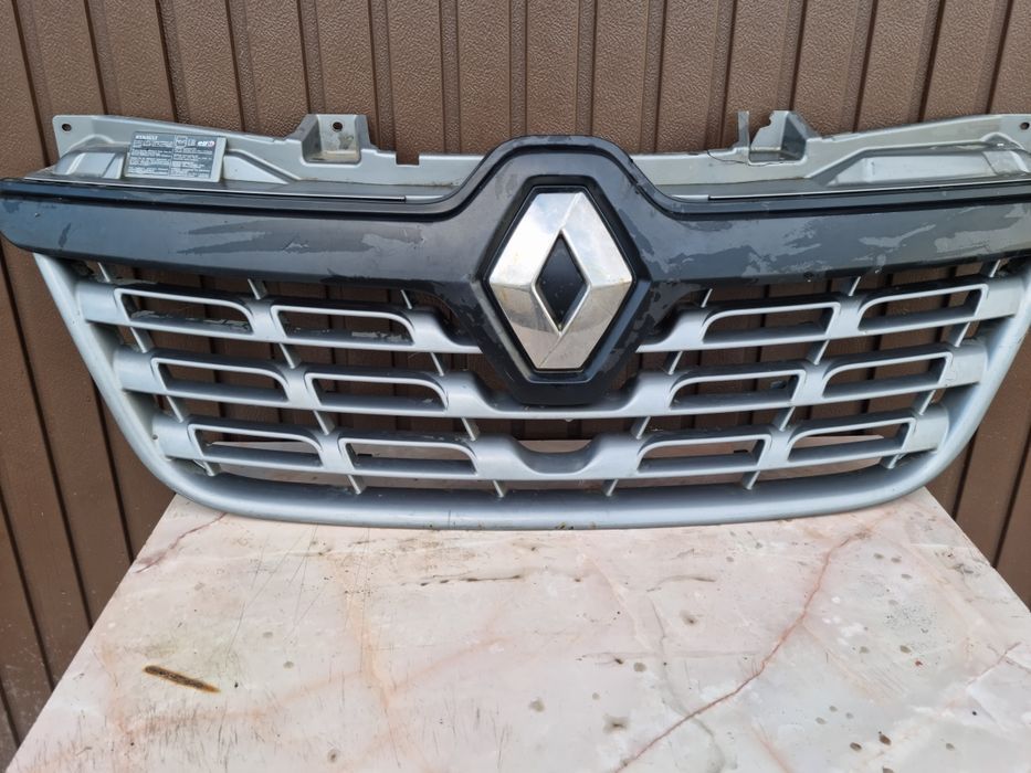 Grila radiator renault master