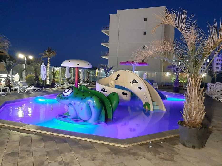 Apartament Luxury Alezzi Beach Resort 2 cam- Mamaia Nord / Navodari