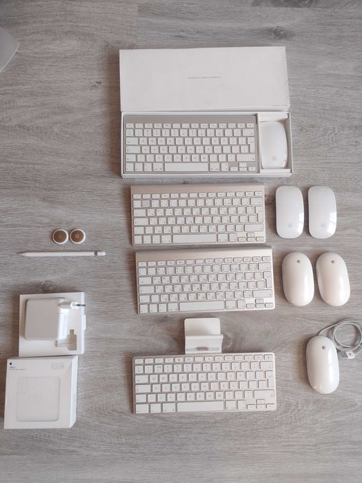 Apple Лот мишки клавиатури и други