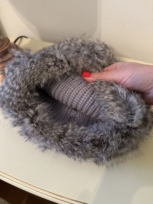 Caciula blana naturala iepure noua