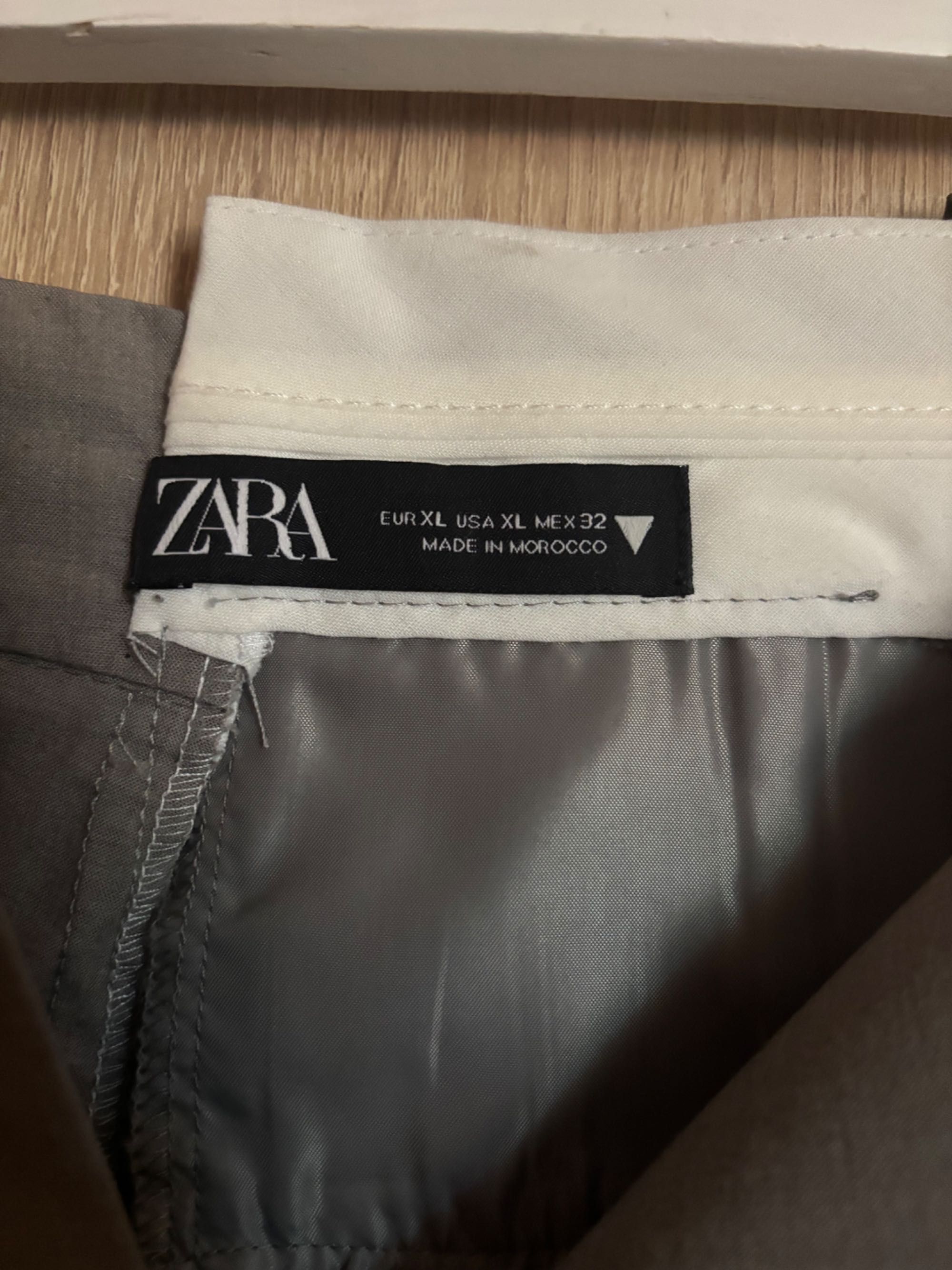 Пола Zara смалена