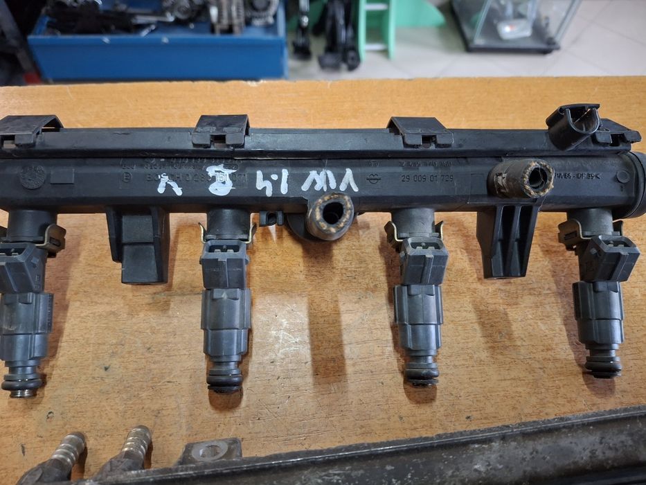 Injectoare Polo 6n2 9N Golf4 1.4i 1.6 Benzina