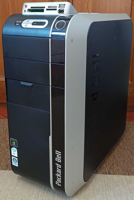 Calculator Unitate PC Intel Dual Core E6700 3.2 Ghz Ram 8 G Windows 10