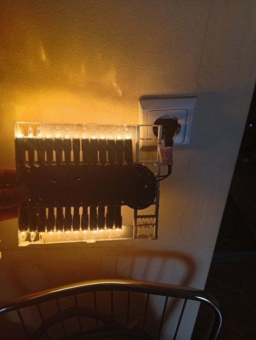 Instalație brad  50 beculete monocrom