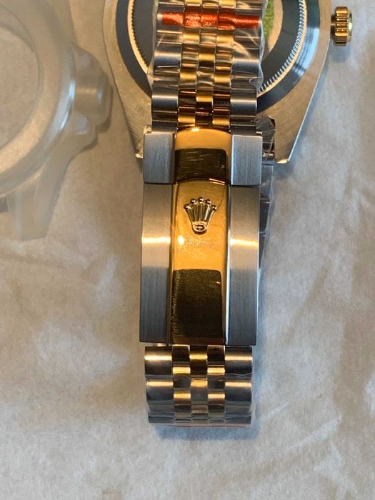 часовник Rolex  ,