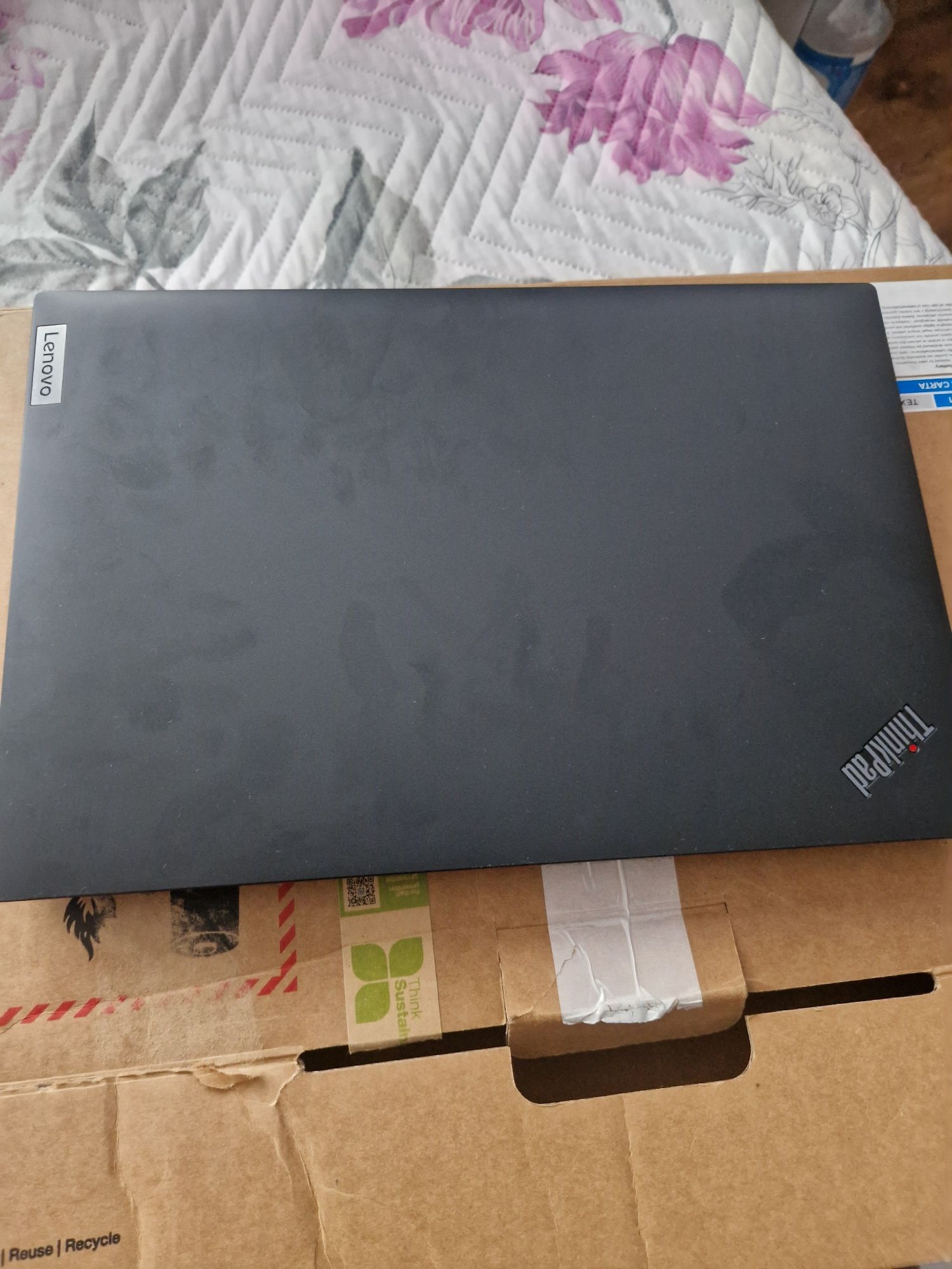 Leptop lenovo Think L14 cu procesor AMD Ryzen 5 pro-7530u 14 inch 16