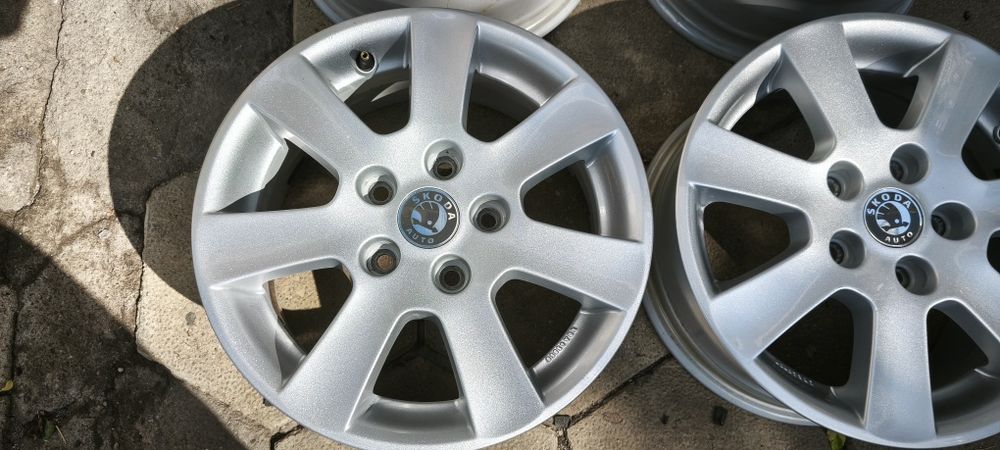 5х112 15 цола Skoda